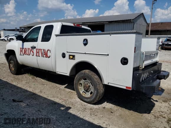 ✅ 2012 Chevrolet Silverado 2500HD LT • VIN: 1GC2KXCG3CZ145814 • Lot: 64484125. Wystawiony na Copart z przebiegiem 271 938 mil. Bezpłatny archiwum sprzedaży aukcyjnych z USA i szczegółowy raport historii pojazdu na DreamBid. Zdjęcie 2.