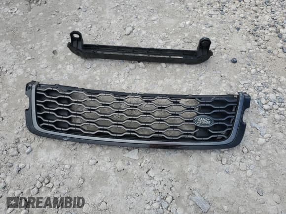 ✅ 2022 Land Rover Range Rover Velar R-Dynamic S • VIN: SALYT2EX9NA341824 • Лот: 81644885. Опубликован ранее на Copart с пробегом 21 196 миль. Бесплатный доступ к архиву аукционных продаж из США и подробный отчёт об истории автомобиля на DreamBid. Изображение 13.