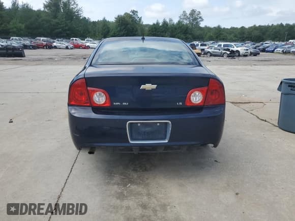 ✅ 2009 Chevrolet Malibu 1LS • VIN: 1G1ZG57B89F153462 • Lot: 73587804. Listed on Copart with 332,150 mi. Free auction sales archive from the USA and detailed vehicle history report at DreamBid. Image 6.