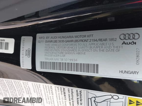 ✅ 2011 Audi TT • VIN: TRU4FAFK1B1019934 • Lot: 42385547. Listed on IAAI with 59,054 mi. Free auction sales archive from the USA and detailed vehicle history report at DreamBid. Image 9.
