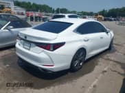 ✅ 2020 Lexus ES 350 F Sport • VIN: 58AGZ1B1XLU058117 • Lot: 42403416. Listed on IAAI with 60,440 mi. Free auction sales archive from the USA and detailed vehicle history report at DreamBid. Image 4.