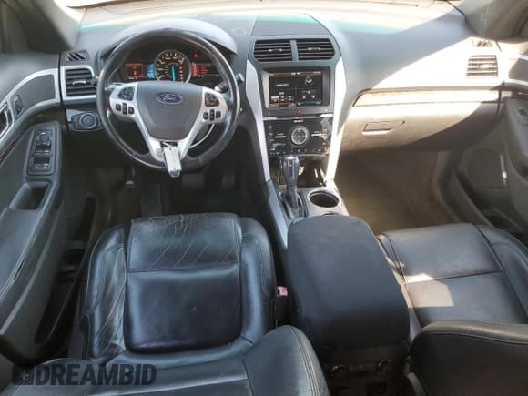 ✅ 2013 Ford Explorer Limited • VIN: 1FM5K8F86DGC82021 • Lot: 93107935. Wystawiony na Copart z przebiegiem 185 537 mil. Bezpłatny archiwum sprzedaży aukcyjnych z USA i szczegółowy raport historii pojazdu na DreamBid. Zdjęcie 8.