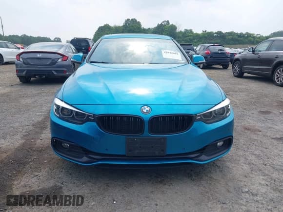 ✅ 2018 BMW 4 Series 430i xDrive • VIN: WBA4J3C53JBG97192 • Lot: 42945959. Listed on IAAI with 99,858 mi. Free auction sales archive from the USA and detailed vehicle history report at DreamBid. Image 13.