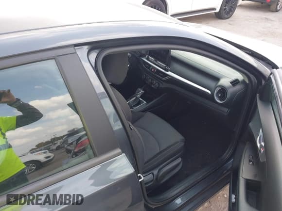 ✅ 2023 Kia Forte LXS • VIN: 3KPF24AD3PE536357 • Lot: 43527560. Listed on IAAI with 170,770 mi. Free auction sales archive from the USA and detailed vehicle history report at DreamBid. Image 5.