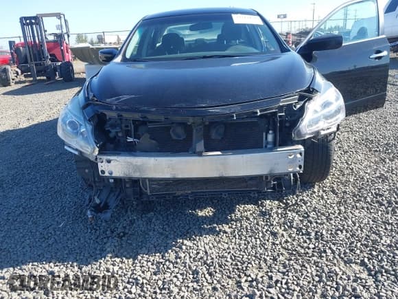 ✅ 2015 Nissan Altima 2.5 • VIN: 1N4AL3AP6FC573894 • Lot: 43313158. Listed on IAAI with 129,550 mi. Free auction sales archive from the USA and detailed vehicle history report at DreamBid. Image 6.