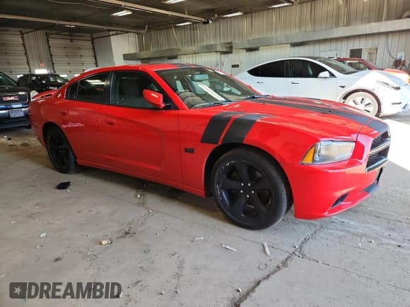✅ 2014 Dodge Charger Road/Track • VIN: 2C3CDXCT2EH303174 • Lot: 81723245. Wystawiony na Copart z przebiegiem 150 095 mil. Bezpłatny archiwum sprzedaży aukcyjnych z USA i szczegółowy raport historii pojazdu na DreamBid. Zdjęcie 4.