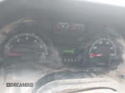 ✅ 2009 Ford Econoline Cargo • VIN: 1FTNE24L79DA62105 • Lot: 43585969. Wystawiony na IAAI z przebiegiem 356 592 mil. Bezpłatny archiwum sprzedaży aukcyjnych z USA i szczegółowy raport historii pojazdu na DreamBid. Zdjęcie 7.