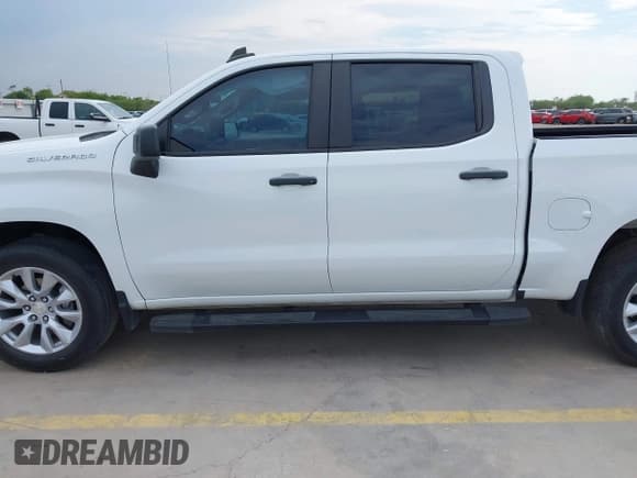 ✅ 2023 Chevrolet Silverado 1500 Custom • VIN: 3GCPABEK1PG196411 • Лот: 43040706. Опубликован ранее на IAAI с пробегом 20 028 миль. Бесплатный доступ к архиву аукционных продаж из США и подробный отчёт об истории автомобиля на DreamBid. Изображение 15.