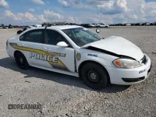 2014 Chevrolet Impala Police Police with VIN 2G1WD5E3XE1112646, listed as a Copart auction lot 68311335 with 131,920 mi miles and Salvage title. Bid and sale history available at DreamBid. Image 4.