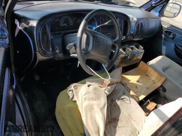 ✅ 2002 Dodge Cargo • VIN: 2B6HB11X72K118339 • Lot: 86802255. Listed on Copart with 169,414 mi. Free auction sales archive from the USA and detailed vehicle history report at DreamBid. Image 8.