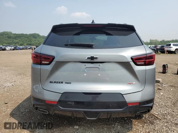 ✅ 2025 Chevrolet Blazer RS • VIN: 3GNKBKRS4SS101693 • Lot: 67095275. Listed on Copart with 9,392 mi. Free auction sales archive from the USA and detailed vehicle history report at DreamBid. Image 6.