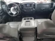 ✅ 2015 Chevrolet Silverado 2500HD Work Truck • VIN: 1GC1KUEG6FF141981 • Лот: 85260834. Опубликован ранее на Copart с пробегом 267 556 миль. Бесплатный доступ к архиву аукционных продаж из США и подробный отчёт об истории автомобиля на DreamBid. Изображение 8.