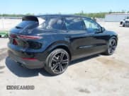 ✅ 2023 Porsche Cayenne • VIN: WP1AA2AYXPDA01076 • Лот: 42301868. Опубликован ранее на IAAI с пробегом 23 249 миль. Бесплатный доступ к архиву аукционных продаж из США и подробный отчёт об истории автомобиля на DreamBid. Изображение 4.