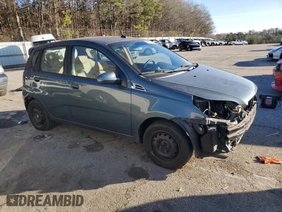 ✅ 2010 Chevrolet Aveo 1LT • VIN: KL1TD6DE9AB123349 • Lot: 47057355. Wystawiony na Copart z przebiegiem 128 192 mil. Bezpłatny archiwum sprzedaży aukcyjnych z USA i szczegółowy raport historii pojazdu na DreamBid. Zdjęcie 4.