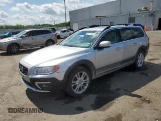 ✅ 2016 Volvo XC70 T5 Platinum • VIN: YV4612NM7G1246480 • Lot: 58441355. Listed on Copart with 123,155 mi. Free auction sales archive from the USA and detailed vehicle history report at DreamBid. Image 1.