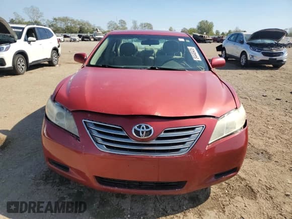 ✅ 2007 Toyota Camry CE • VIN: 4T1BE46K87U040772 • Lot: 84440435. Wystawiony na Copart z przebiegiem 187 854 mil. Bezpłatny archiwum sprzedaży aukcyjnych z USA i szczegółowy raport historii pojazdu na DreamBid. Zdjęcie 5.