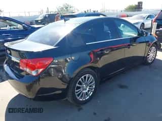 2013 Chevrolet Cruze ECO z VIN 1G1PJ5SB5D7254915, wystawiony jako IAAI lot #43584234 z przebiegiem 109 258 mil mil oraz . Historia ofert i sprzedaży dostępna na DreamBid. Obrazek 4.