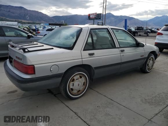 ✅ 1990 Chevrolet Corsica • VIN: 1G1LT54T5LY175073 • Лот: 71889604. Опубликован ранее на Copart с пробегом 111 578 миль. Бесплатный доступ к архиву аукционных продаж из США и подробный отчёт об истории автомобиля на DreamBid. Изображение 3.