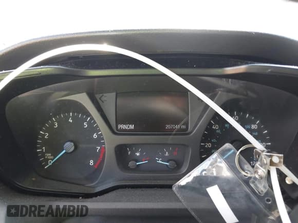 ✅ 2016 Ford Transit XL • VIN: 1FDZK1CM4GKB46112 • Lot: 42799593. Wystawiony na IAAI z przebiegiem 207 041 mil. Bezpłatny archiwum sprzedaży aukcyjnych z USA i szczegółowy raport historii pojazdu na DreamBid. Zdjęcie 7.