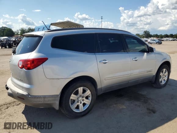 ✅ 2009 Chevrolet Traverse 2LT • VIN: 1GNER23D99S131281 • Lot: 69707004. Wystawiony na Copart z przebiegiem 163 080 mil. Bezpłatny archiwum sprzedaży aukcyjnych z USA i szczegółowy raport historii pojazdu na DreamBid. Zdjęcie 3.