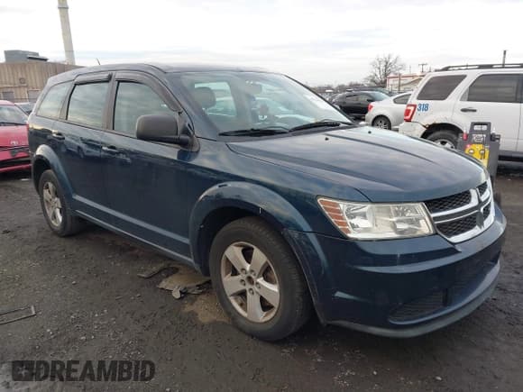 ✅ 2013 Dodge Journey Canada Value • VIN: 3C4PDCAB0DT578063 • Лот: 43724945. Опубликован ранее на IAAI с пробегом 165 970 миль. Бесплатный доступ к архиву аукционных продаж из США и подробный отчёт об истории автомобиля на DreamBid. Изображение 1.