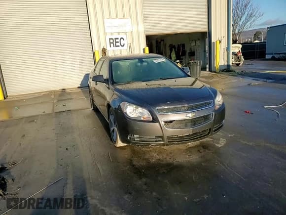 ✅ 2011 Chevrolet Malibu 1LT • VIN: 1G1ZC5E16BF209605 • Lot: 82021114. Listed on Copart with 119,980 mi. Free auction sales archive from the USA and detailed vehicle history report at DreamBid. Image 11.