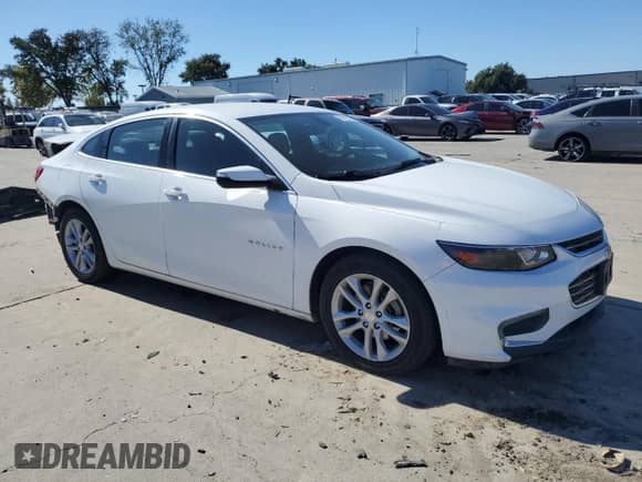 2017 Chevrolet Malibu LT with VIN 1G1ZE5ST2HF108425, listed as a Copart auction lot 82610375 with 124,667 mi miles and Salvage title. Bid and sale history available at DreamBid. Image 4.