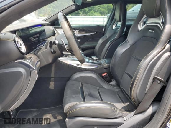 ✅ 2019 Mercedes-Benz AMG GT 63 S • VIN: WDD7X8KB4KA007978 • Lot: 56986435. Wystawiony na Copart z przebiegiem 35 592 mil. Bezpłatny archiwum sprzedaży aukcyjnych z USA i szczegółowy raport historii pojazdu na DreamBid. Zdjęcie 7.