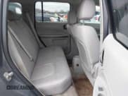 ✅ 2009 Chevrolet HHR LS • VIN: 3GNCA13B09S598617 • Lot: 41499582. Listed on IAAI with 141,788 mi. Free auction sales archive from the USA and detailed vehicle history report at DreamBid. Image 8.