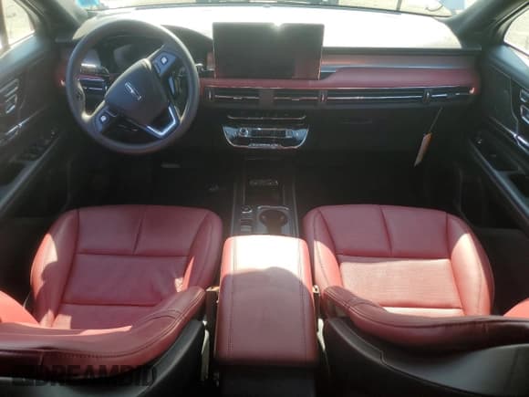 ✅ 2024 Lincoln Corsair Grand Touring • VIN: 5LMTJ5DZ2RUL09029 • Лот: 60871375. Опубликован ранее на Copart с пробегом 11 355 миль. Бесплатный доступ к архиву аукционных продаж из США и подробный отчёт об истории автомобиля на DreamBid. Изображение 8.