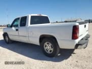 ✅ 2003 Chevrolet Silverado 1500 • VIN: 2GCEC19V331142921 • Lot: 73675144. Wystawiony na Copart z przebiegiem 140 811 mil. Bezpłatny archiwum sprzedaży aukcyjnych z USA i szczegółowy raport historii pojazdu na DreamBid. Zdjęcie 2.