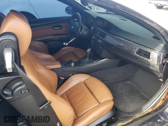 ✅ 2008 BMW 3 Series 335i • VIN: WBAWL73548PX54858 • Лот: 93103665. Опубликован ранее на Copart с пробегом 116 624 миль. Бесплатный доступ к архиву аукционных продаж из США и подробный отчёт об истории автомобиля на DreamBid. Изображение 8.