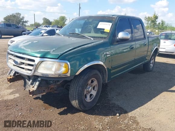 ✅ 2001 Ford F-150 XLT • VIN: 1FTRW07W51KE08645 • Lot: 43513274. Wystawiony na IAAI z przebiegiem Nie podano. Bezpłatny archiwum sprzedaży aukcyjnych z USA i szczegółowy raport historii pojazdu na DreamBid. Zdjęcie 2.