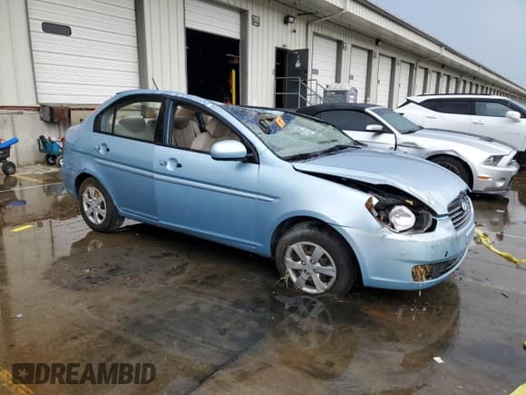 ✅ 2010 Hyundai Accent GLS • VIN: KMHCN4AC6AU458064 • Lot: 81116295. Wystawiony na Copart z przebiegiem Nie podano. Bezpłatny archiwum sprzedaży aukcyjnych z USA i szczegółowy raport historii pojazdu na DreamBid. Zdjęcie 4.