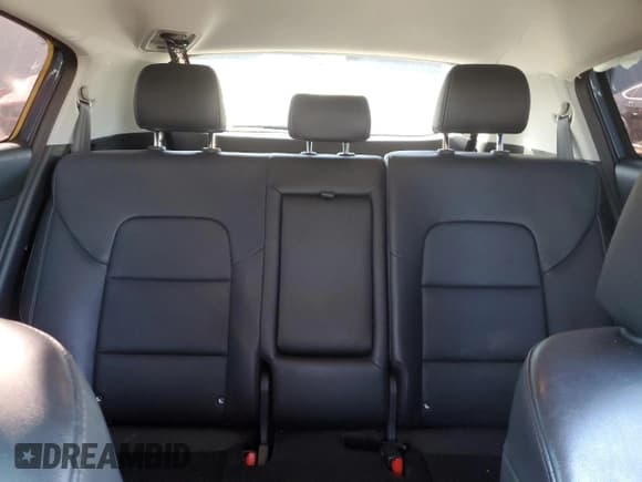 ✅ 2019 Kia Sportage EX • VIN: KNDPN3AC6K7577085 • Lot: 91276045. Listed on Copart with 107,622 mi. Free auction sales archive from the USA and detailed vehicle history report at DreamBid. Image 10.