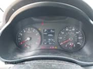 ✅ 2020 Kia Rio S • VIN: 3KPA24AD9LE330058 • Lot: 42839241. Wystawiony na IAAI z przebiegiem 106 913 mil. Bezpłatny archiwum sprzedaży aukcyjnych z USA i szczegółowy raport historii pojazdu na DreamBid. Zdjęcie 7.