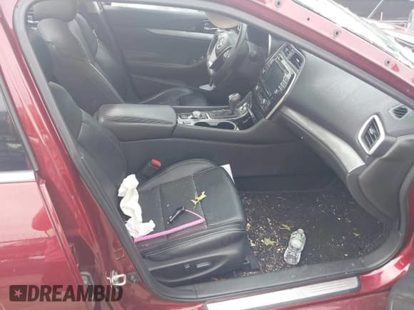 ✅ 2017 Nissan Maxima S • VIN: 1N4AA6AP6HC414030 • Lot: 42635409. Listed on IAAI with 33,144 mi. Free auction sales archive from the USA and detailed vehicle history report at DreamBid. Image 5.