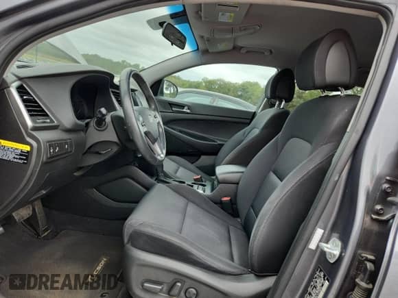 2018 Hyundai Tucson Sport z VIN KM8J33AL5JU736251, wystawiony jako Copart lot #86275695 z przebiegiem 81 205 mil mil oraz Szkoda całkowita • Salvage title. Historia ofert i sprzedaży dostępna na DreamBid. Obrazek 7.