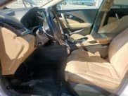 ✅ 2012 Hyundai Azera • VIN: KMHFH4JG8CA180568 • Лот: 71620145. Опубликован ранее на Copart с пробегом 192 343 миль. Бесплатный доступ к архиву аукционных продаж из США и подробный отчёт об истории автомобиля на DreamBid. Изображение 7.