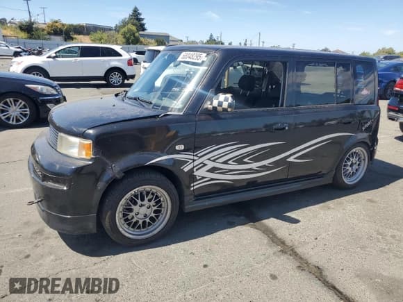✅ 2004 Scion xB • VIN: JTLKT324540156370 • Лот: 68048295. Опубликован ранее на Copart с пробегом 198 691 миль. Бесплатный доступ к архиву аукционных продаж из США и подробный отчёт об истории автомобиля на DreamBid. Изображение 1.