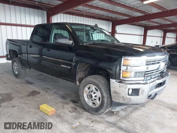 ✅ 2015 Chevrolet Silverado 2500HD LT • VIN: 1GC1KVEG7FF632503 • Лот: 43726492. Опубликован ранее на IAAI с пробегом 217 395 миль. Бесплатный доступ к архиву аукционных продаж из США и подробный отчёт об истории автомобиля на DreamBid. Изображение 1.