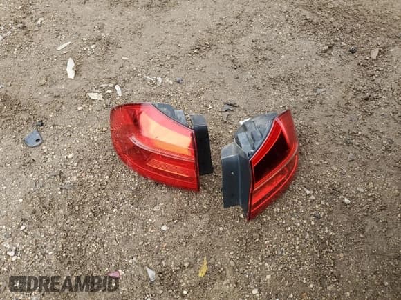 ✅ 2016 Volkswagen Passat S • VIN: 1VWAT7A39GC065058 • Lot: 86476885. Listed on Copart with 119,262 mi. Free auction sales archive from the USA and detailed vehicle history report at DreamBid. Image 12.