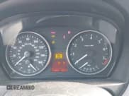 ✅ 2006 BMW 3 Series 325i • VIN: WBAVB17546NK34996 • Лот: 42690458. Опубликован ранее на IAAI с пробегом 174 591 миль. Бесплатный доступ к архиву аукционных продаж из США и подробный отчёт об истории автомобиля на DreamBid. Изображение 7.