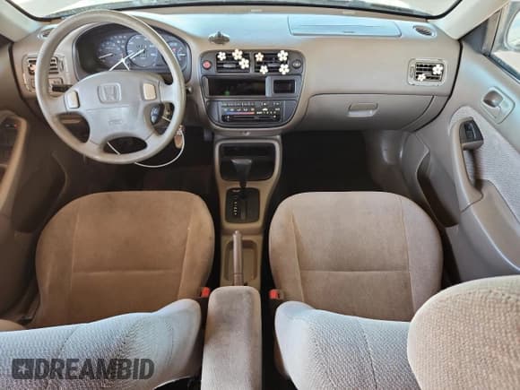 ✅ 1997 Honda Civic LX • VIN: 2HGEJ6679VH528313 • Лот: 92615775. Опубликован ранее на Copart с пробегом 123 773 миль. Бесплатный доступ к архиву аукционных продаж из США и подробный отчёт об истории автомобиля на DreamBid. Изображение 8.