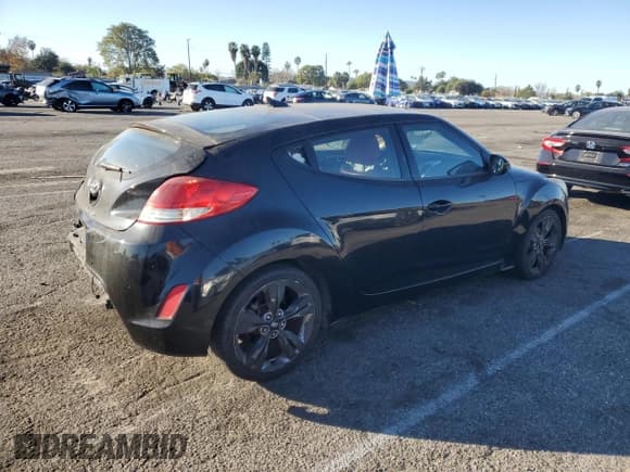 ✅ 2012 Hyundai Veloster w/Gray Int • VIN: KMHTC6AD8CU026251 • Lot: 88746315. Wystawiony na Copart z przebiegiem 106 469 mil. Bezpłatny archiwum sprzedaży aukcyjnych z USA i szczegółowy raport historii pojazdu na DreamBid. Zdjęcie 3.