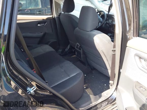 ✅ 2023 Nissan Rogue SV • VIN: 5N1BT3BA7PC830020 • Lot: 43546906. Wystawiony na IAAI z przebiegiem Nie podano. Bezpłatny archiwum sprzedaży aukcyjnych z USA i szczegółowy raport historii pojazdu na DreamBid. Zdjęcie 8.