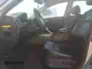 2013 Hyundai Genesis 3.8L z VIN KMHGC4DD3DU234041, wystawiony jako Copart lot #74628644 z przebiegiem 258 517 mil mil oraz Czysty tytuł • Clean title. Historia ofert i sprzedaży dostępna na DreamBid. Obrazek 7.