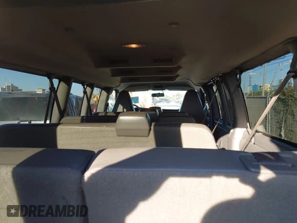 ✅ 2023 GMC Savana LS • VIN: 1GJZ7NFP5P1101102 • Lot: 43651472. Listed on IAAI with 217,975 mi. Free auction sales archive from the USA and detailed vehicle history report at DreamBid. Image 8.