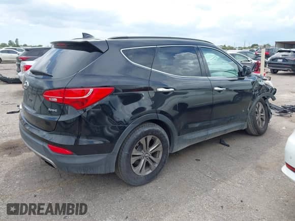 2014 Hyundai Santa Fe с VIN 5XYZU3LB0EG187445, выставлен на аукционе IAAI как лот 43295530 с пробегом 117 959 миль миль и . История ставок и продаж доступна на DreamBid. Изображение 4.