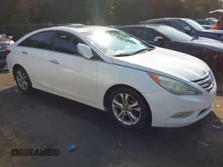 2011 Hyundai Sonata Limited z VIN 5NPEC4AC6BH148138, wystawiony jako IAAI lot #42798793 z przebiegiem 262 254 mil mil oraz . Historia ofert i sprzedaży dostępna na DreamBid. Obrazek 1.